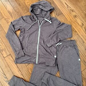 Vuori Halo Heathered Sable Zip Hoodie and Jogger Set XS